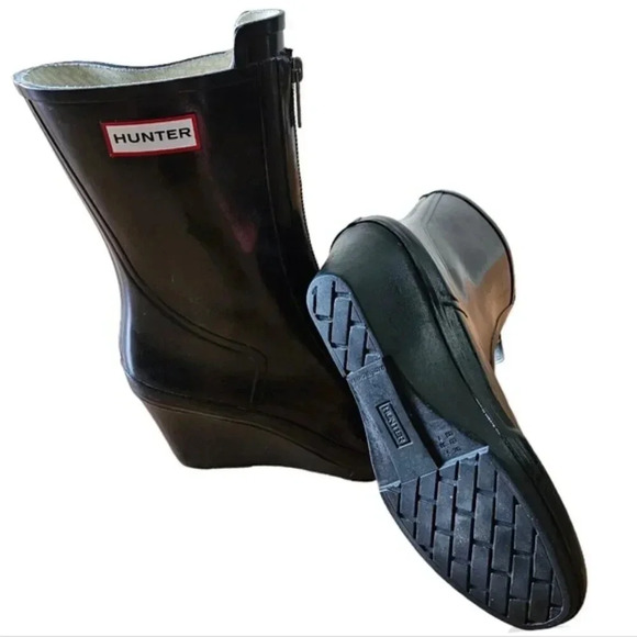 Hunter Mid Calf Gloss Zipper Wedge Waterproof Rain Boots Black Size 7. - Picture 7 of 12
